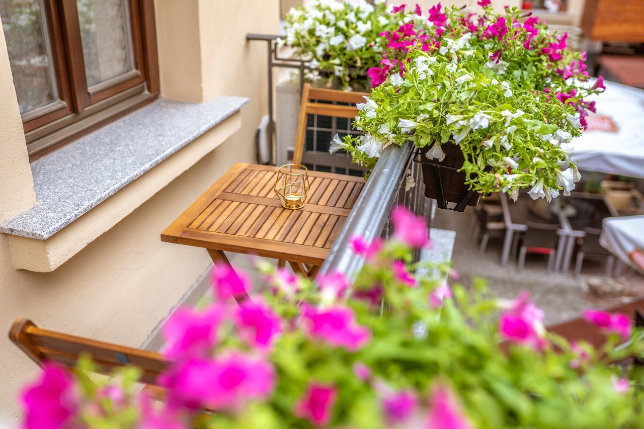 Bucharest Boutique By Jullie Aparthotel Exterior foto